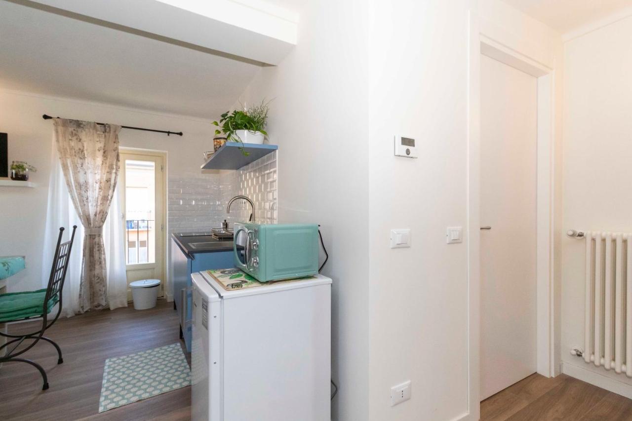 Borgo Dora Artistic Studio Apartment Turin Exterior photo